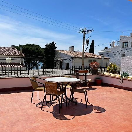 Apartamento Familiar En Canyelles Roses Exterior photo